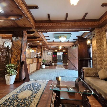 Hotel Green Rooms, Vintage Luxury Near Dal Lake Srīnagar المظهر الخارجي الصورة