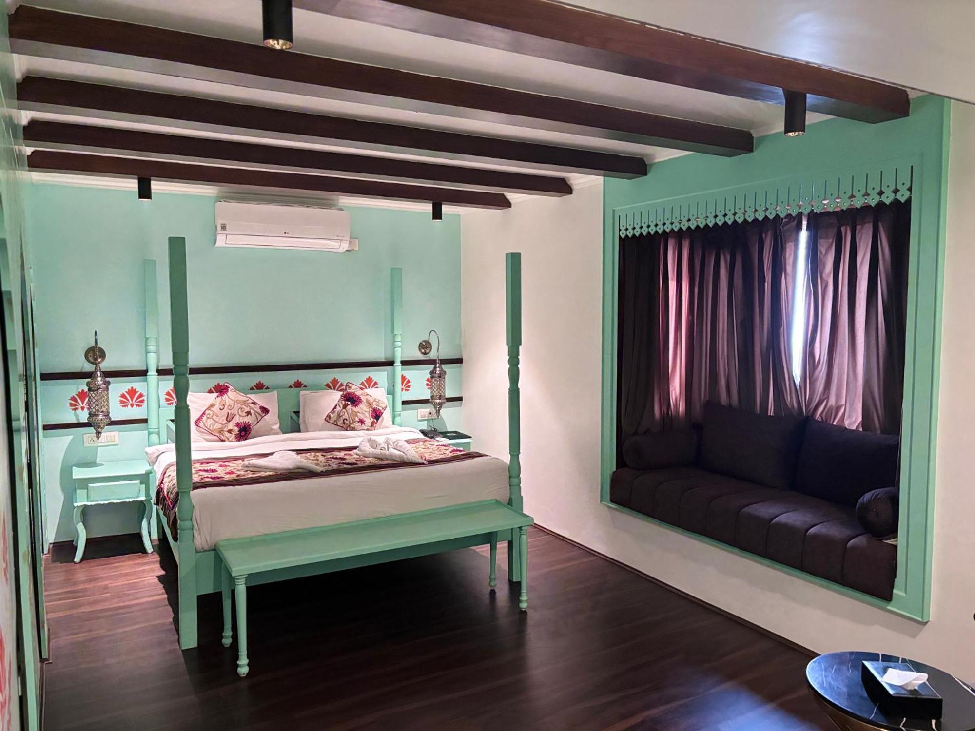 Hotel Green Rooms, Vintage Luxury Near Dal Lake Srīnagar المظهر الخارجي الصورة
