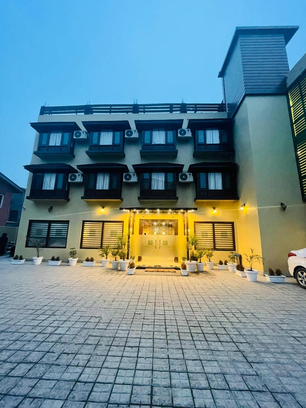 Hotel Green Rooms, Vintage Luxury Near Dal Lake Srīnagar المظهر الخارجي الصورة