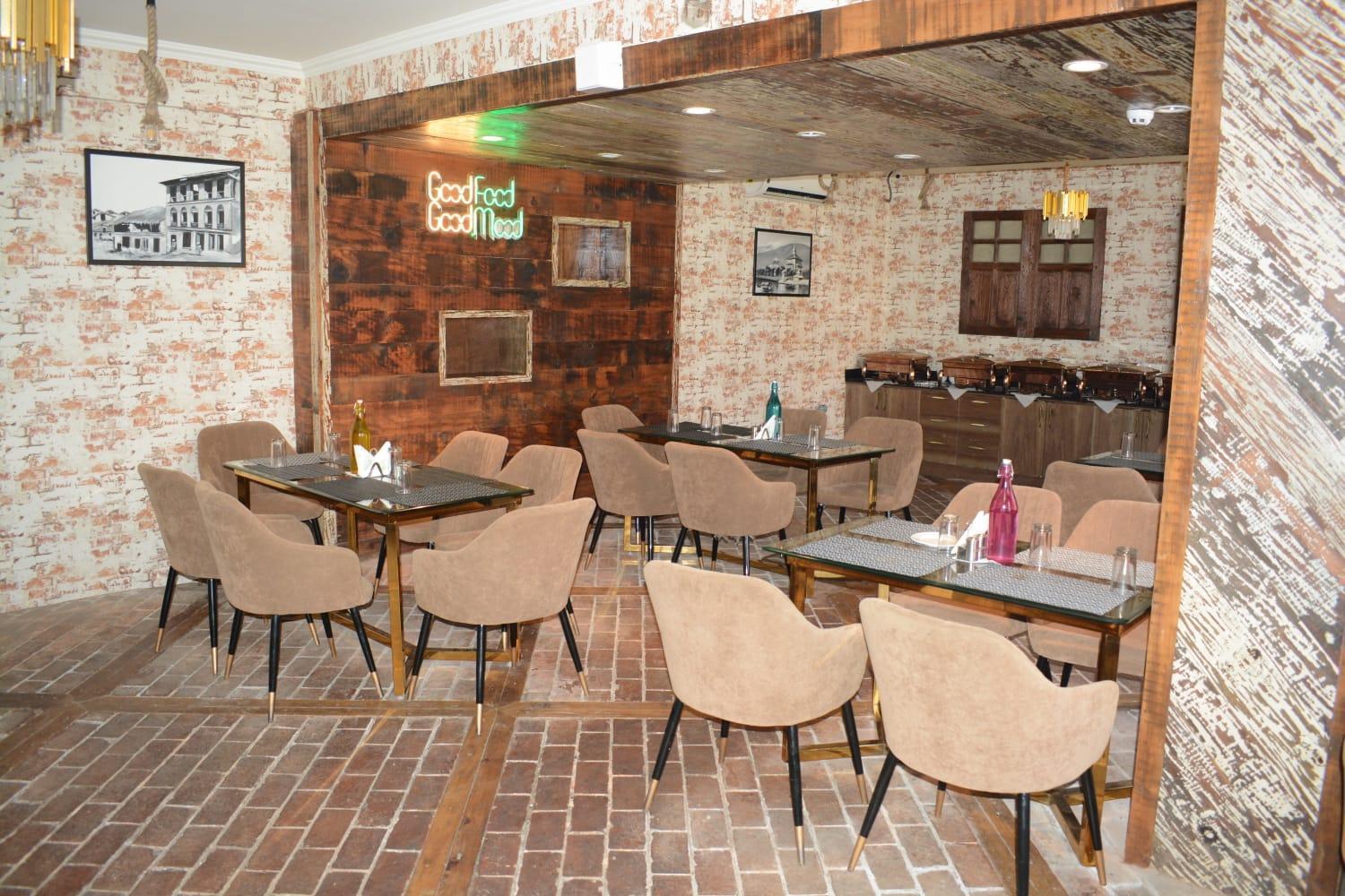 Hotel Green Rooms, Vintage Luxury Near Dal Lake Srīnagar المظهر الخارجي الصورة